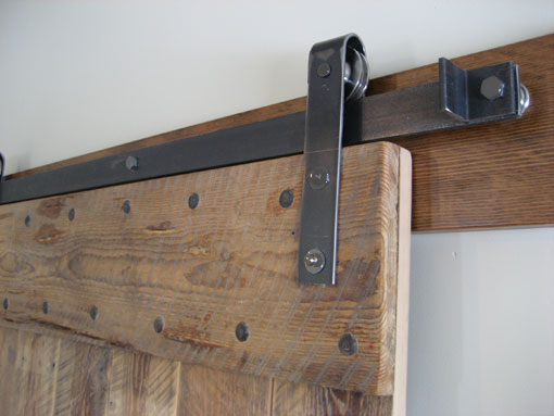 How to Make a DIY Barn Door | HomeDesignBoard