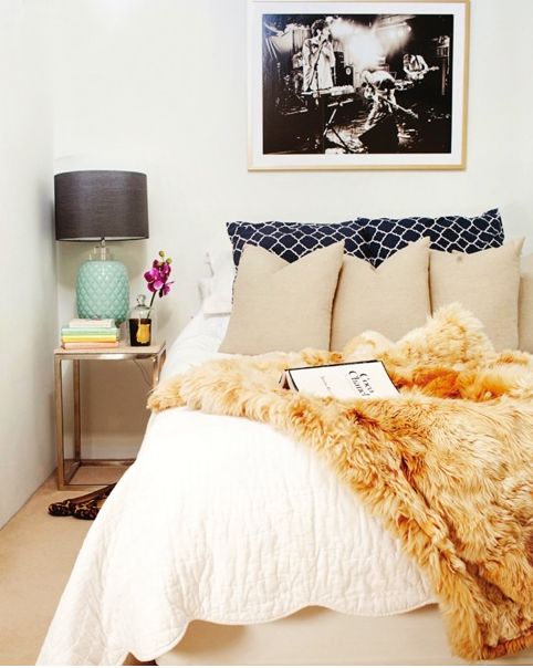 Contemporary Bedroom Inspiration | HomeDesignBoard